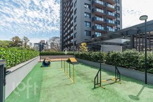 Image 7 - 874447