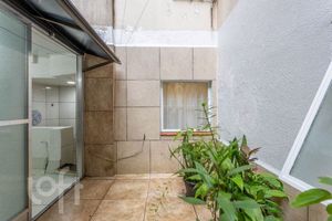 Image 12 - 874448