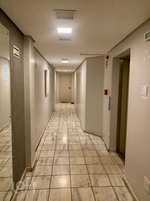 Image 21 - 874448