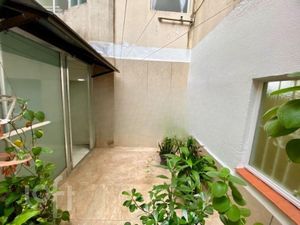 Image 18 - 874448