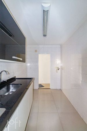 Image 19 - 874455