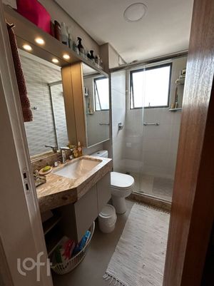 Image 7 - 874460