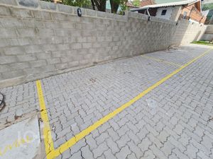 Image 18 - 874468