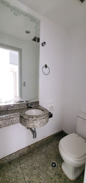 Image 3 - 874469