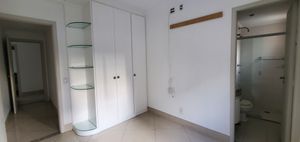 Image 7 - 874469