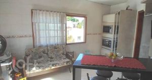 Image 4 - 874470