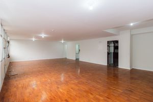 Image 4 - 874483
