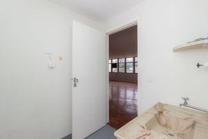 Image 9 - 874483