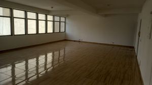 Image 4 - 874488