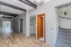 Image 6 - 874493
