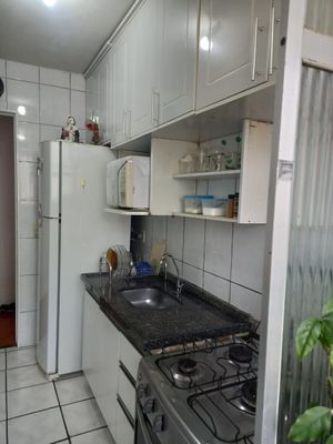 Image 5 - 874496