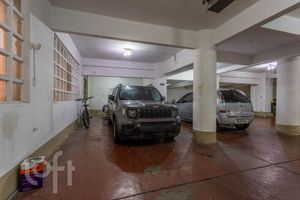Image 37 - 874510