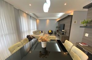 Image 3 - 874535