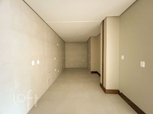 Image 7 - 874551
