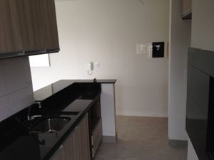 Image 4 - 874552