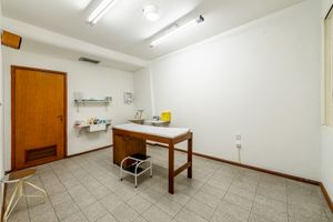 Image 3 - 874553