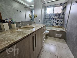 Image 15 - 874554
