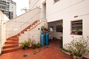 Image 4 - 874557