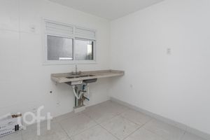 Image 21 - 874558