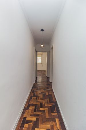 Image 7 - 874562