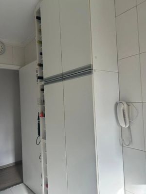 Image 7 - 874603