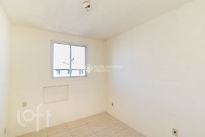 Image 6 - 874612