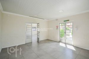 Image 17 - 874612
