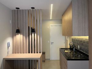 Image 5 - 874624