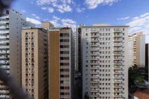 Image 7 - 874628