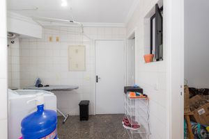 Image 34 - 874628