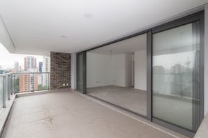 Image 3 - 874636