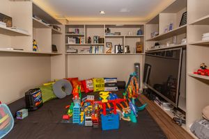 Image 41 - 874639