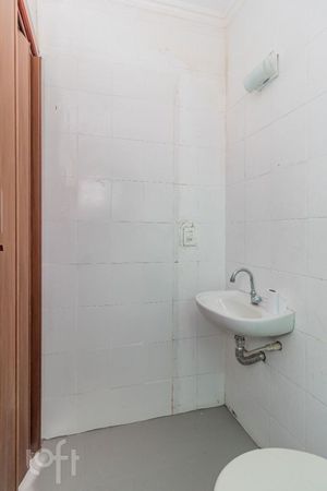 Image 52 - 874643