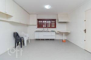 Image 10 - 874643