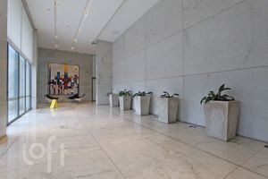 Image 22 - 874651