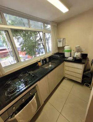 Image 9 - 874656