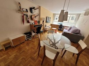 Image 1 - 874656