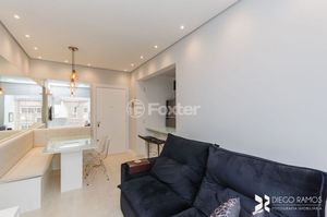 Image 4 - 874659