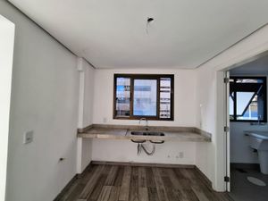 Image 8 - 874660