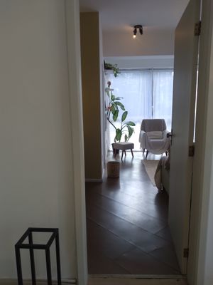 Image 3 - 874663
