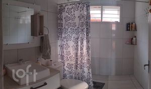Image 3 - 874668