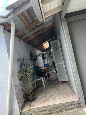 Image 13 - 874668