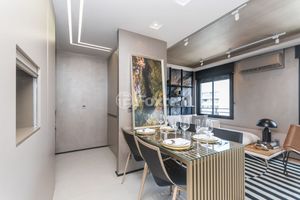 Image 9 - 874671
