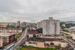 Image 12 - 874679