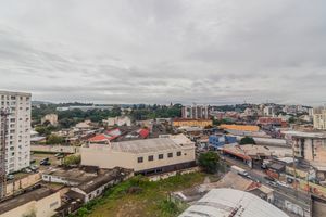 Image 13 - 874679