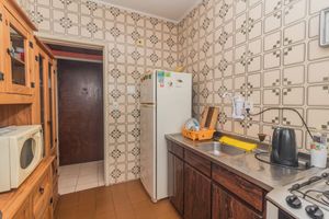 Image 14 - 874679