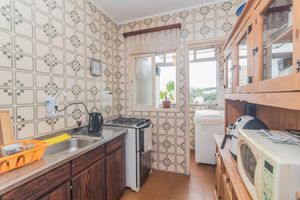 Image 15 - 874679
