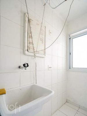 Image 5 - 874695