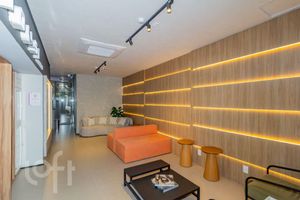 Image 19 - 874697