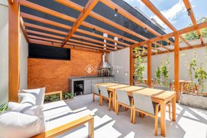 Image 19 - 874698